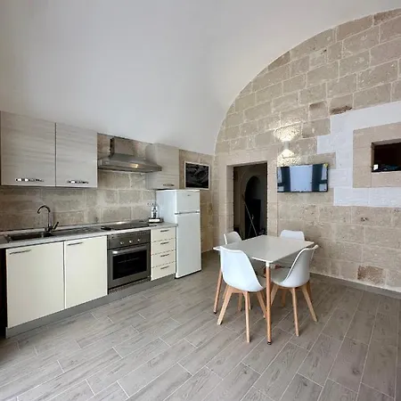Casa Roma 78 *