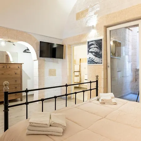 Casa Roma 78 Traditional Stone House In Center * Monopoli
